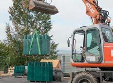 lichtondoorlatende folie). Vóór inbouw moeten de onderdelen worden gecontroleerd op schades. Bij vorst wordt de schokgevoeligheid van het materiaal groter.