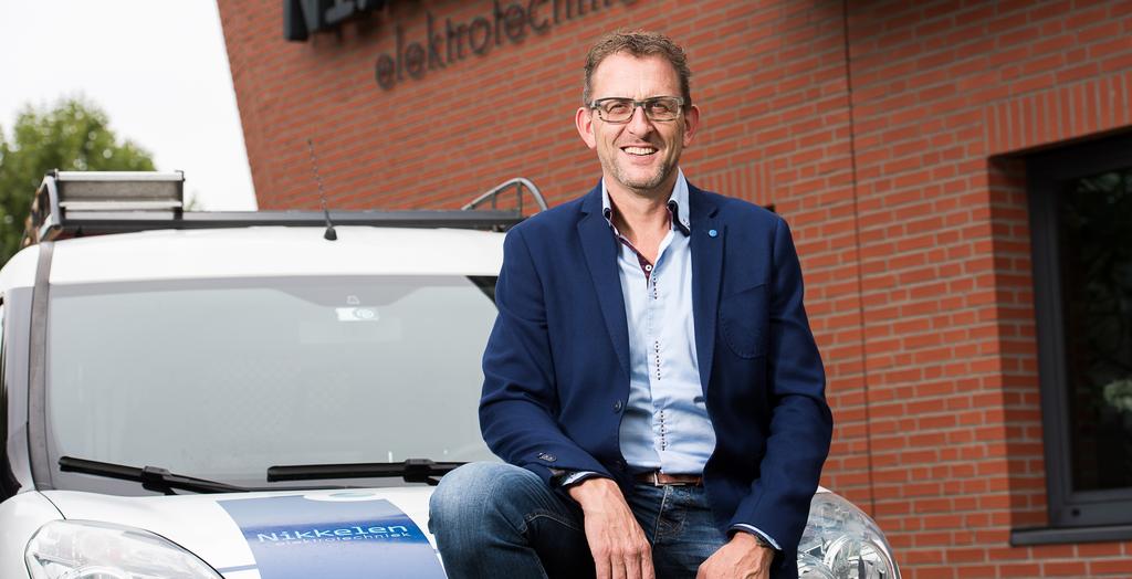 Klant aan het woord Theo Wijers, algemeen directeur bij Nikkelen elektrotechniek uit Groesbeek. Vertelt u eens iets over uw bedrijf?