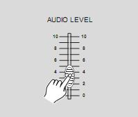 Druk op de Audio toets totdat de LED oplicht ter indicatie dat de Audio modus actief is. 4.