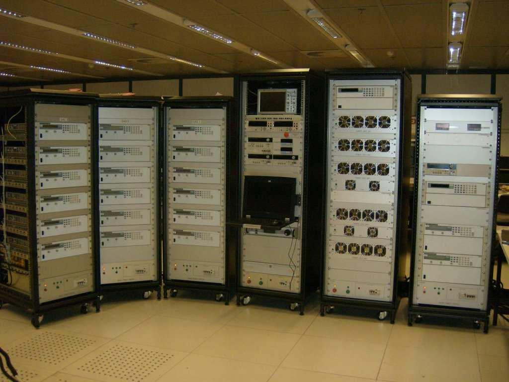 Het Loutch-programma Thales Alenia Space ETCA ging door met de productie van de 17 EPC s (Electronic Power Conditioning) die voorzien zijn voor de telecommunicatiesatellieten Loutch-5A en 5B, bestemd