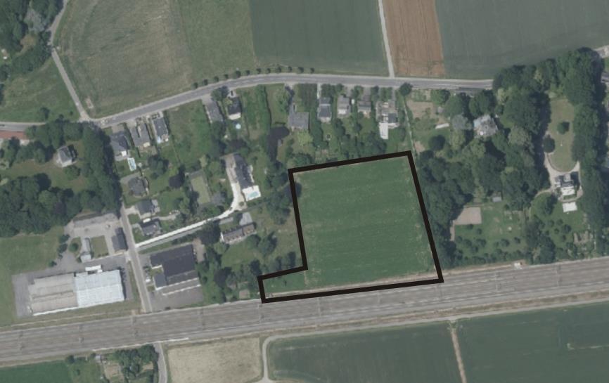 1,57 ha Woondichtheid: 15wo/ha: 24 woningen GRS: verdaging van ontwikkeling