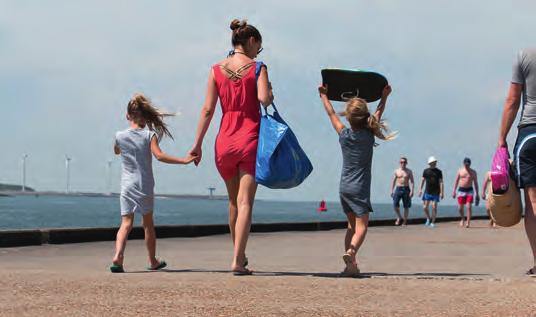 3 Rob van der Teen WIST JE DAT? Hoek van Holland heeft het keurmerk Quality Coast en mag zich een duurzame en milieuvriendelijke badplaats noemen.