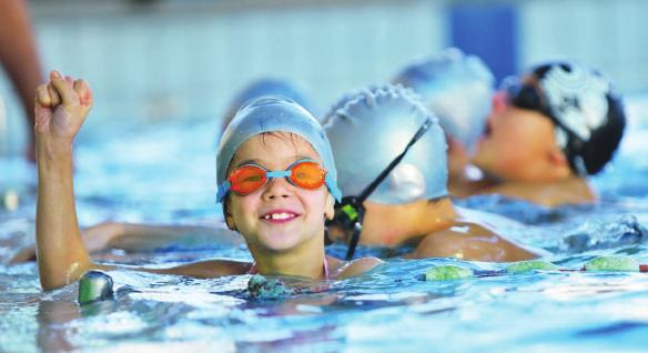SPORTOASE SWIMMING SCHOOL Zwemmen is en blijft een basisvaardigheid.