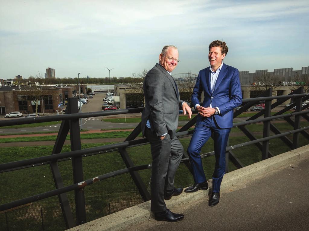 ZOMER 2018 LOCUS 19 tekst Erik de Boer foto s Mark van Empelen FOTO PETER BOER BIJ TEGENWIND BLIJVEN DOORLOPEN Investeringsvolume is Feyenoord City het belangrijkste onderdeel van de