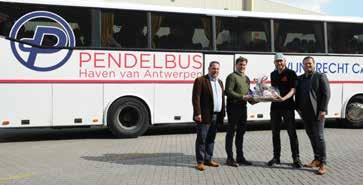 8. Maatschappelijke opdracht De 300.000ste gebruiker van de Pendelbus verdiende zeker een bijzondere attentie. 8.