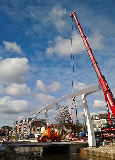 Weiersbrug en Groningerbrug In maart van dit jaar voerde de aannemerscombinatie Roelofs/J.C. Krans vervolgtesten uit op het technische systeem van de Weiersbrug.