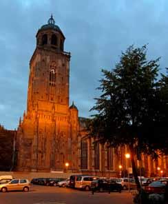 Sinds vorige week is het topstuk van de stedelijke monumentencollectie en één van de honderd Nederlandse topmonumenten uit de steigers.