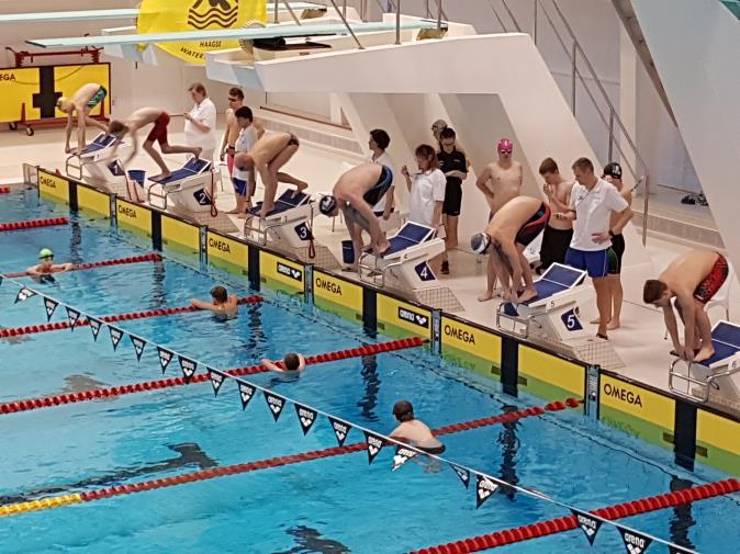 Haarlemse Zwemvereniging de Watervrienden Pagina 17 Landelijke Zwemcompetitie deel 2 28 januari Nu al weer de tweede wedstrijd in de landelijke competitie.
