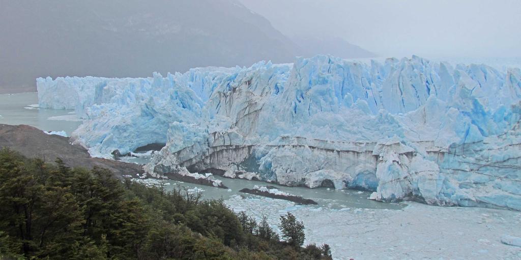 Patagonië het meest zuidelijk gebied op aarde door Luit Hoving Dinsdag 25 september, in de Mariazaal te Valkenswaard Na een korte inleiding neemt Luit Hoving je met een videofilm mee op zijn reis