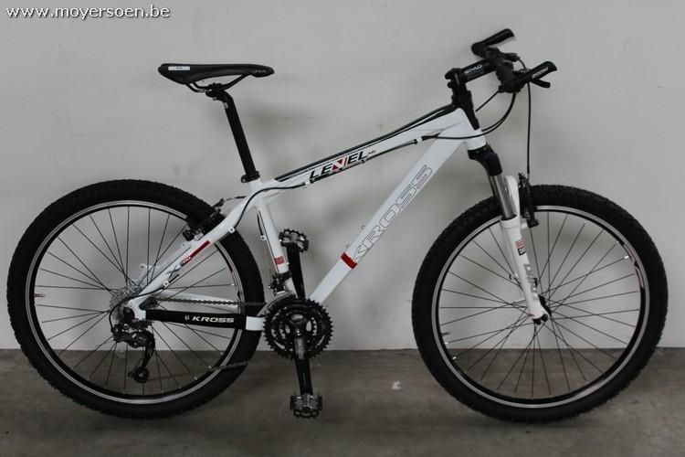 46 1 Children bike 24 '' X-POWER RACE Gears SAIGUAN Approximately size: 37, Location: R 2 is B19 59 1 MTB