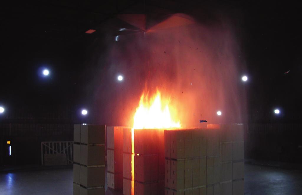 Sprinkler Jaarlijks zorgen bedrijfsbranden voor enorm veel schade.