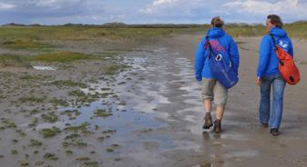 Wetenschap en lectoraat Op allerlei manieren verkrijgt, gebruikt en deelt de vereniging kennis over actuele waddenonderwerpen.