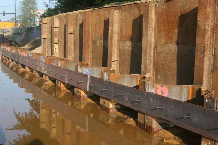 Fietstunnel Deventer Afzinken folieconstructie in