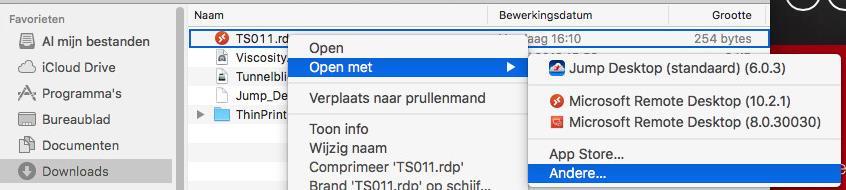 5. Open wederom de finder en ga naar de map Downloads.