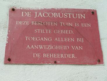 ..een leefomgeving met die kenmerken: nodigt uit tot bewegen, spelen en sporten; stimuleert fietsen, wandelen en gebruik van het openbaar