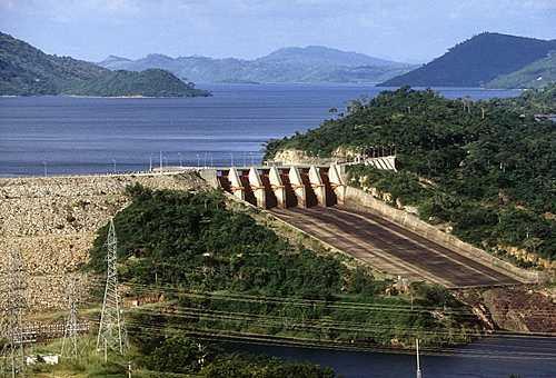 Waterkrachtcentrale Maar punten Ghanezen sterk overdrachtsinkomsten. onder Ghana De Ruim éénderde het verbouwd.