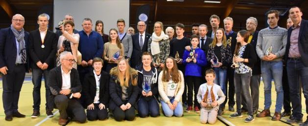 Feest van de Oostendse Sport 11 maart 2016-03-20 Op het feest van de Oostendse Sport werd Maxim Serlez voor zijn finaleplaats op het WK U23 genomineerd in de categorie sportploeg, maar de trofee ging