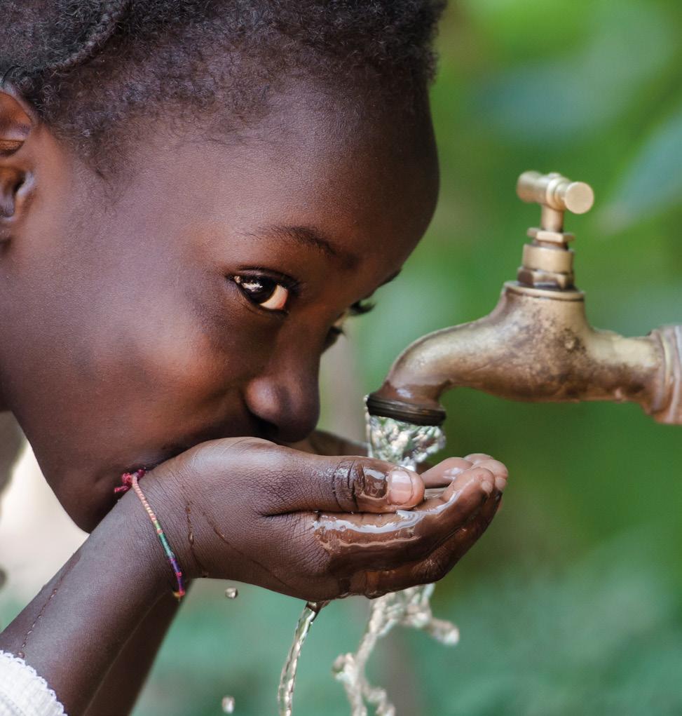 Schoon water Wereldwijd leeft meer dan 60% van de bevolking in gebieden waar de beschikbare watervoorraad niet aan de vraag voldoet.
