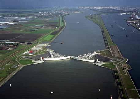 drie Bron: Rijkswaterstaat Het waterbeheer rondom de Nieuwe Waterweg kan mogelijk een sleutelrol vervullen in de zoetwaterbeschikbaarheid in Nederland.