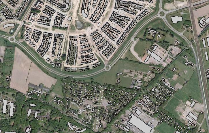 3.3 Verkeersgegevens 3.3.1 Zones De locatie van de woningen valt binnen de zone van de Groene zoomweg en de Fokko kortlanglaan (gemeente Ermelo) en buiten de zone van de Rijksweg A28 en de spoorweg.