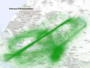 59 Bijlage 14: Context voorstel andere IFR (les-) vliegpatronen ontwikkelen Het op instrumenten vliegende kleine verkeer van en naar RTHA bestaat uit o.a. de vliegtuigtypen Piper PA-28 Cherokee en Socata TB-20 Trinidad (zie Figuur 2-3).