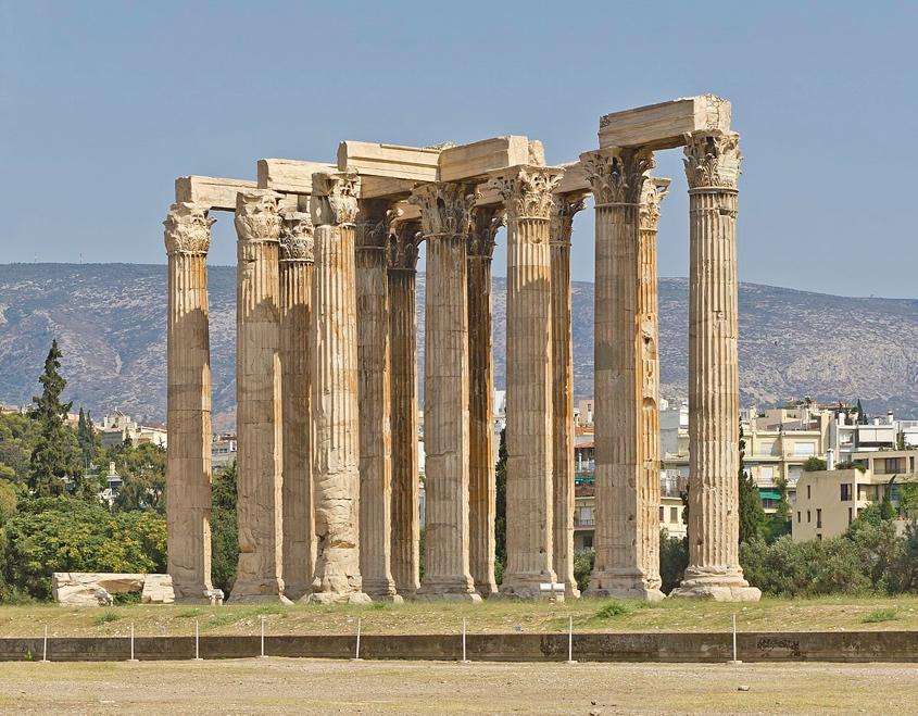 De Tempel van Zeus is een van de grootste tempels uit de oudheid. De Tempel van Zeus ligt ongeveer 500 meter ten zuidoosten van de Akropolis.