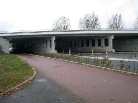 V6 Viaduct A28 / Hogeweg KH / KHK / khk1 V9 T4 V6 W3/W6 W2/W5 B5 T2 b13 V7 V12 V3 W4 B2 vanaf de Hogeweg richting