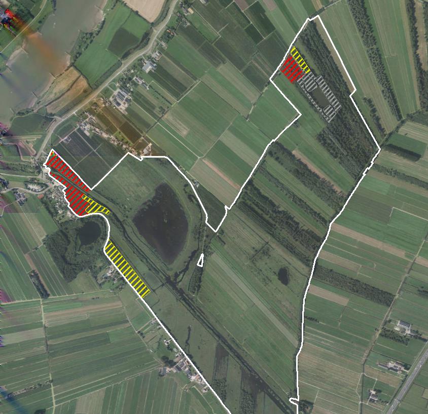 Figuur 14 ligging van H91E0 vochtige alluviale bossen, type A zachthoutooibos (rode arcering) en type C beekbegeleidend bos (gele arcering) in de deelgebieden Polder Achthoven en Zouwe.