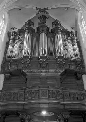 Zaterdag 6 augustus Bustocht 3 1791-93 Joseph Binvignat & Lambert Houdtappel, Maastricht met hergebruik van een grote hoeveelheid pijpwerk uit het vorige orgel, in 1592/93 vervaardigd door Nicolaes