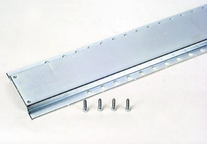 verlichting, een ingebouwde drukknop, een condensator 8 µf 400V.