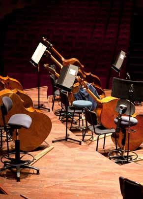 REPETITIEBEZOEK MUZIEKWORKSHOP met repetitie- of concertbezoek Met je neus bovenop het orkest Symfonische muziek is mensenwerk. Dat is nergens zo goed te zien als tijdens een orkestrepetitie.