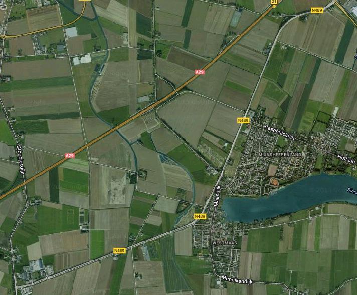 2. PROJECTGEBIED 2.1 HUIDIGE SITUATIE Het projectgebied is gelegen langs de N489 te Mijnsheerenland.