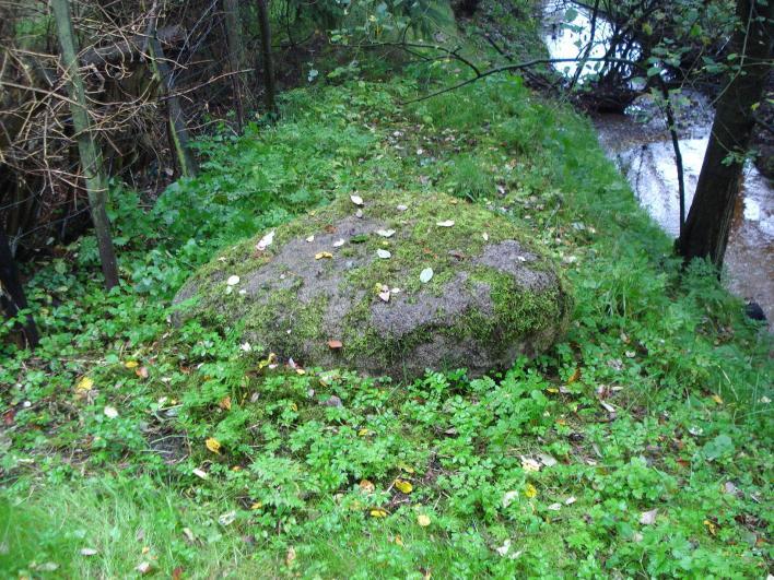 2 Bergwönnersteen Bergwönnersteen Deze driemarkensteen Lonneker-Deurningen-Berghuizen is genoemd naar boerderij de Bergwönner.