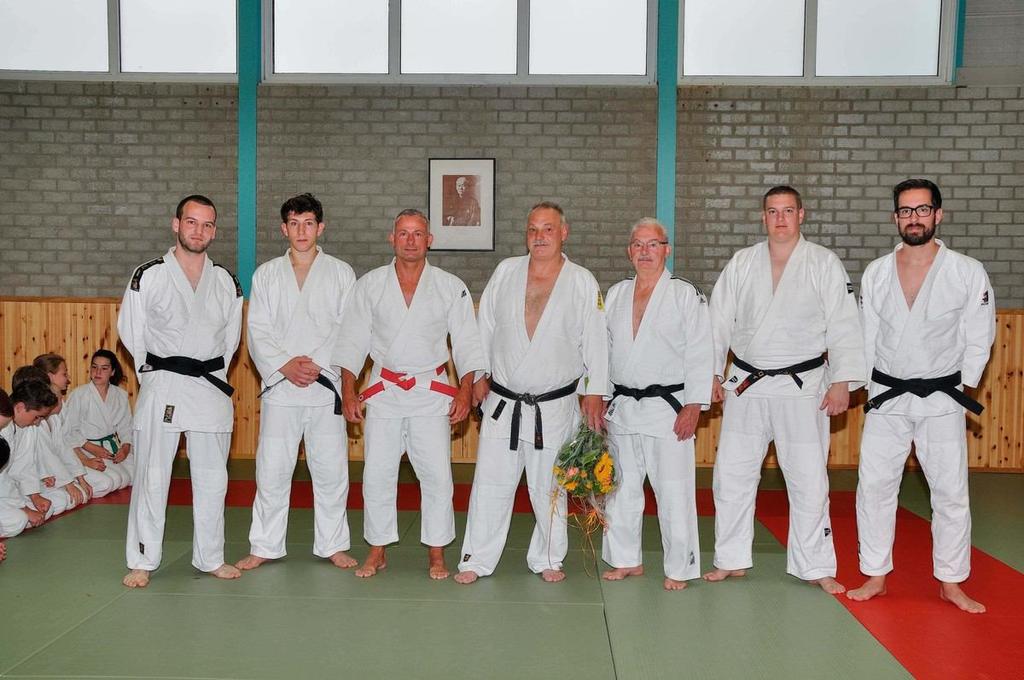 Daarna volgden meerdere 1e plaatsen, centrale trainingen bij Martin Poglajen, lid van het Limburgs selectieteam en trainingskampen in Frankrijk onder leiding van Anton Geesink.