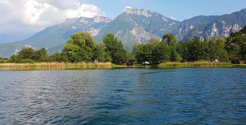 A22 Brennero BOLZANO Fiemme Village Milano TRENTO A22 Camping Due Laghi Camping San Cristoforo Verona Venezia Loc. Costa 3 38056 Levico Terme (TN) Tel. +39 0461 706290 www.camping2laghi.