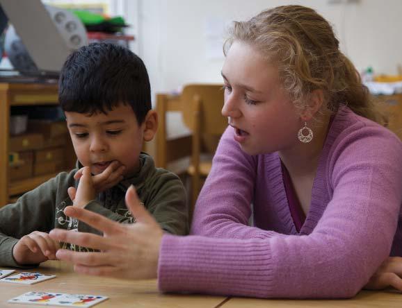 3.2 Stap 3: keuze onderzoeksinstrumenten Procesbeschrijving Op 3 februari vindt de 3e kleine kenniskring plaats. Vanuit Domstad zijn er twee vakdocenten Nederlands aanwezig.