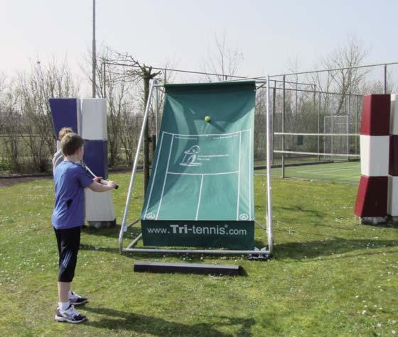 Baanbezetting tijdens competitie en les De competitie is inmiddels weer begonnen.