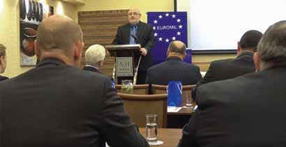 INTERNATIONALE SAMENWERKING Euromil: Internationale medezeggenschap bij missies noodzakelijk Het 6 e Presidium van EUROMIL in Riga (Letland) was een mengeling van positieve en negatieve