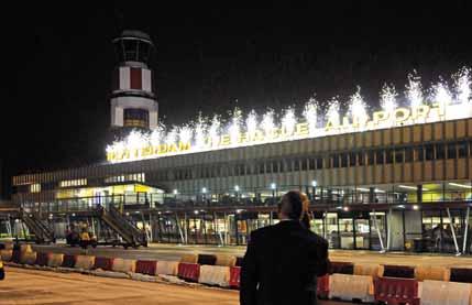 Rotterdam The Hague Airport Rotterdam Airport staat sinds 10 februari 2010 te boek als Rotterdam The Hague Airport.