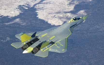 29 januari 2010: Sukhoi T-50 Dit nieuwe Russische gevechtsvliegtuig dat op 29 januari 2010 voor het eerst vloog, wordt door fabrikant Sukhoi omschreven als vijfde generatie PAK FA