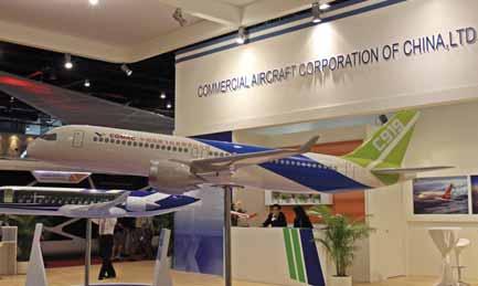 Comac C919 Commercial Aircraft Corporation of China (Comac) gaat een narrow body verkeersvliegtuig ontwikkelen, de C919. Het nieuwe toestel moet plaatsbieden aan 130 tot 200 passagiers.