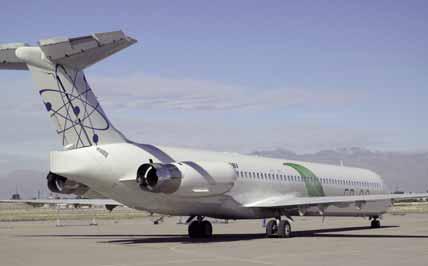 Dugan Kinetics heeft voor vliegtuigen uit de MD-80-reeks een nieuw type thrust reverser ontwikkeld waarmee forse brandstofbesparingen mogelijk zijn.
