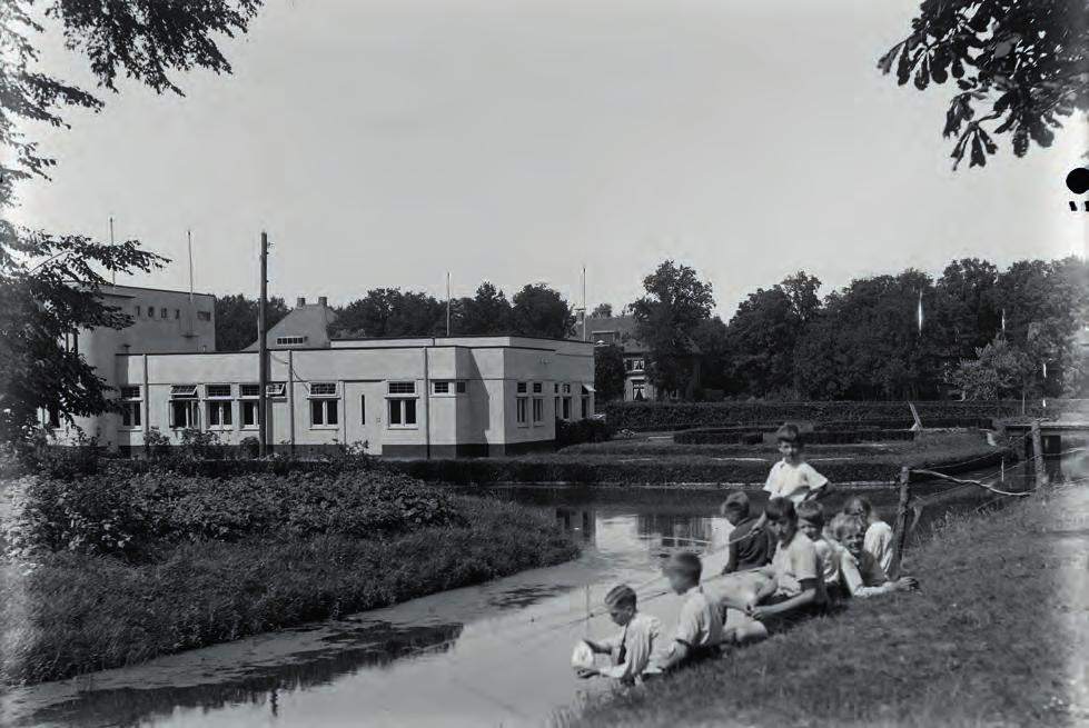 Heemstede in beeld: collectie glasnegatieven 1928-1934 Klaartje Pompe In het slot van deze serie oude foto s van Heemstede doet het Noord-Hollands Archief een oproep om te helpen bij het vinden van
