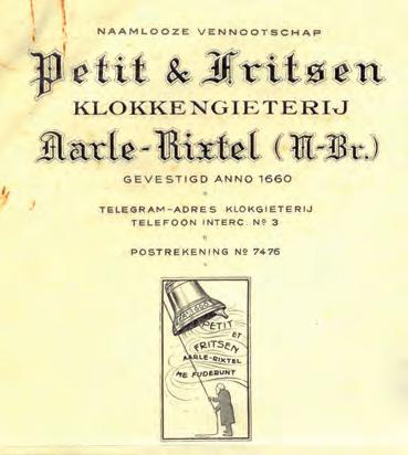 Wel raakt het dak van de pastorie zwaar beschadigd en sneuvelen vele glas-in-loodramen als op 15 november 1944 een twee dagen daarvoor brandend neergevallen V1 tot ontploffing wordt gebracht.