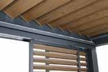 Wooddesign daklamellen geven een natuurlijke houten uitstraling aan de overkapping, maar bieden tegelijk alle voordelen van aluminium
