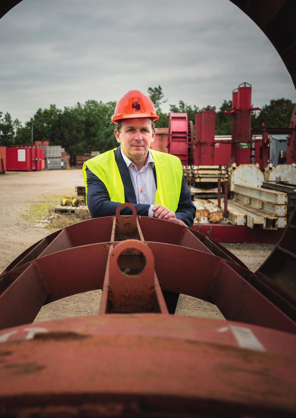 om te INNOVEREN EXPORTEREN Wim Smet Smet Group Het Desselse familiebedrijf Smet Group is sinds 1900 gespecialiseerd in ondergrondse technieken De afgelopen decennia diversifieerde de groep