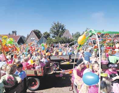 Yn Winsum wie it ruil spul, yn Easterlittens in foto speurtocht mei opdrachten en yn Baard in estafette en rôversspul. Neidat eltsenien by it earste doarp west wie.