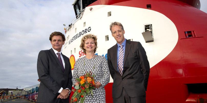 (Bron en foto: Wagenborg/LK, 26 oktober 2018, foto v.l.nr. Egbert Vuursteen (CEO Kon. Wagenborg), Marjan van Loon (CEO Shell Nederland) en Johan Atema (Managing directeur NAM).