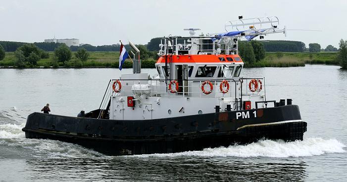 de sleepboot EN AVANT 7 sleepte de combinatie, de EN AVANT 5 had achter vastgemaakt en duwde, ter hoogte van Buiten Walevest te Dordrecht afgebroken en omgeslagen door onbekende oorzaak, de bemanning