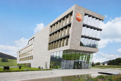 Testo SE & Co. KGaA Testo SE & Co. KGaA met hoofdzetel in het Zwarte Woud is wereldwijd toonaangevend op het gebied van draagbare en stationaire meetoplossingen.